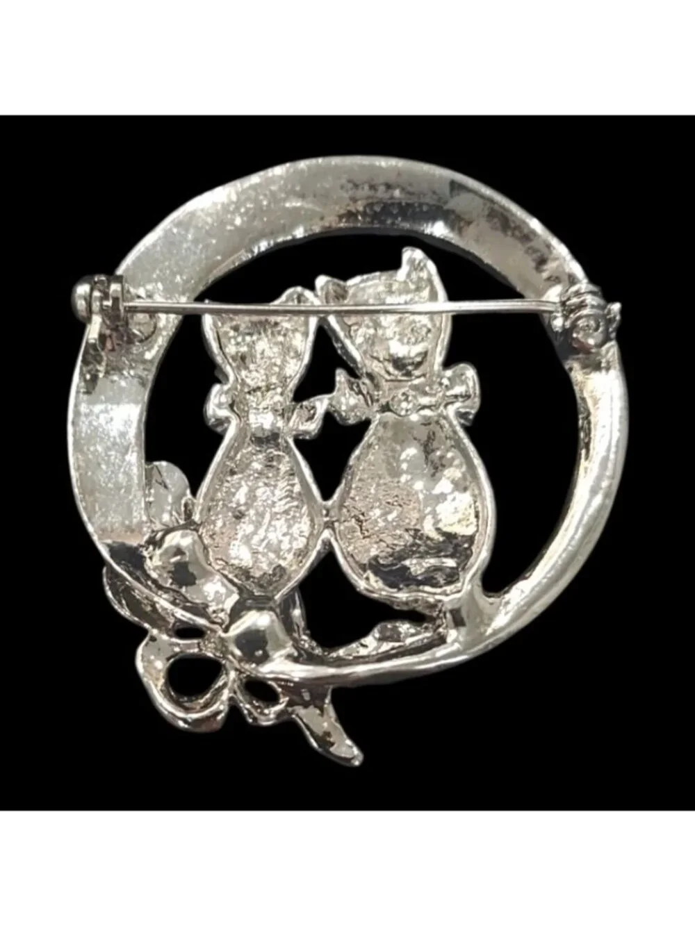 Cat Duo Brooch Pin W/ Rhinestone Bows & Rose Spray Circular Silver Tone Feline